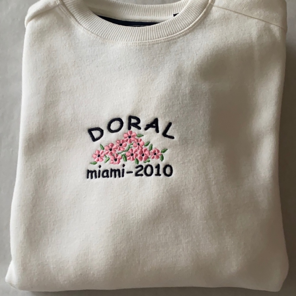 White sweatshirt